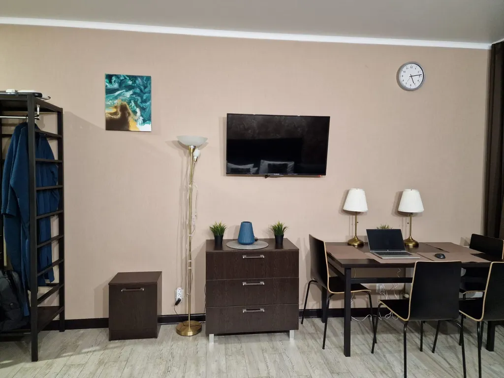 Уютный апартамент с балконом и видом на горы в Лоо Боярд