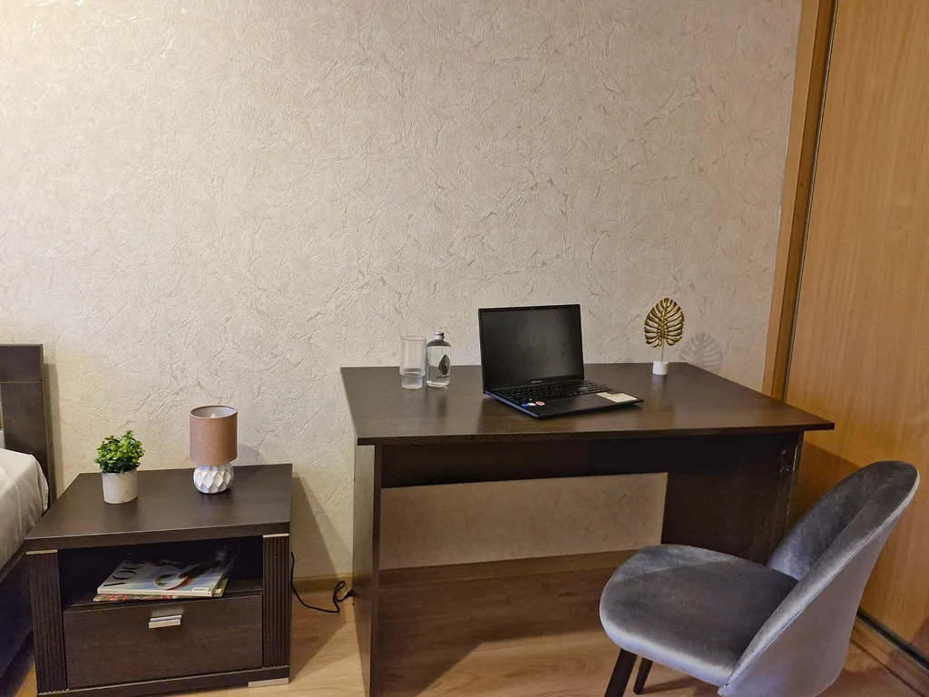 Апартаменты с балконом рядом с Комаровским рынком