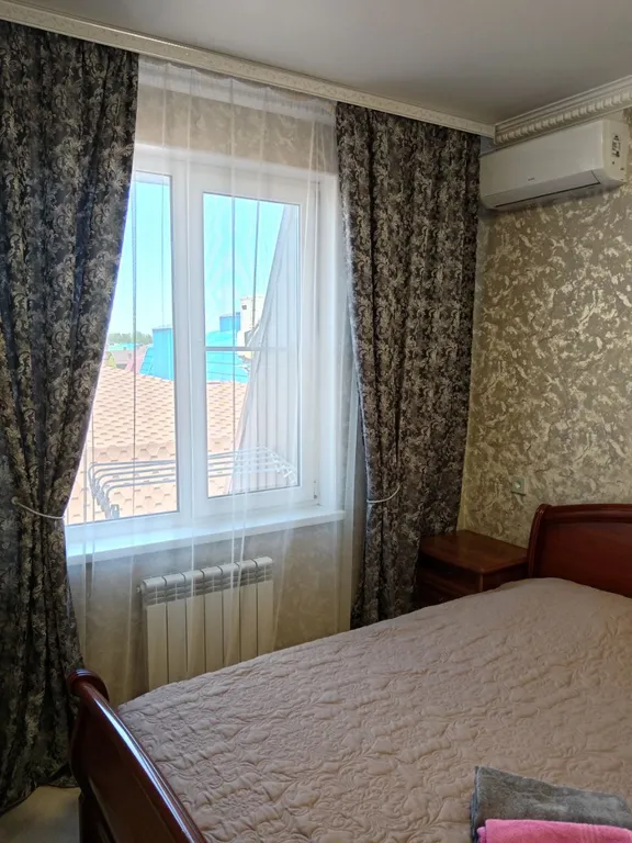 Шикарная огромная квартира с видом на море