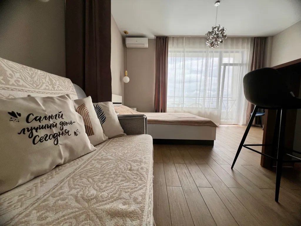 Квартира Студия с видом на Ласточкино гнездо — аренда посуточно в Гаспра