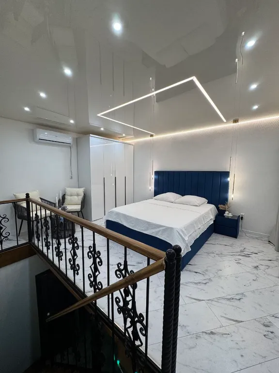 2-комнатная двухуровневая квартира в центральной части города