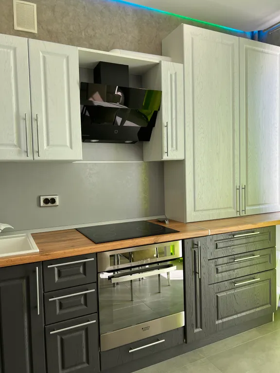 2 комнатная квартира  с видом на парк