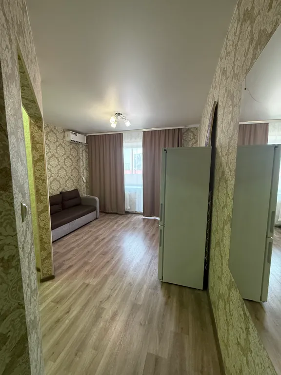 Студия около областной больницы