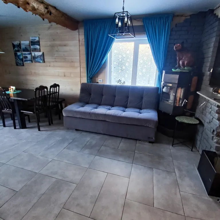 Уютный дом с видом на горы