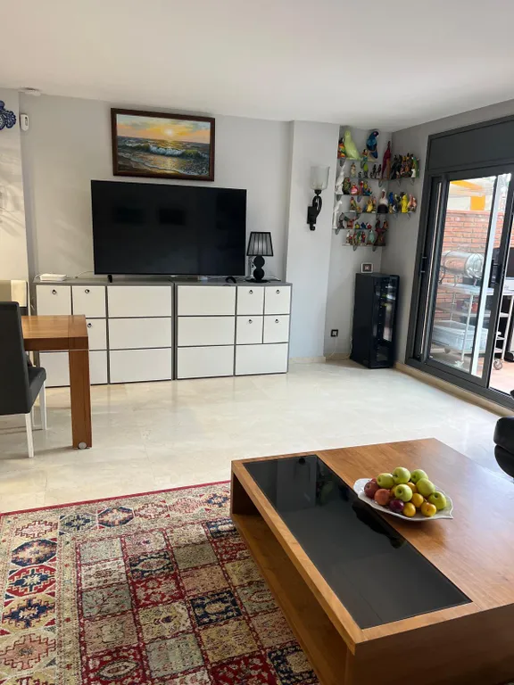 Таунхаус в 200 метров от моря в пригороде