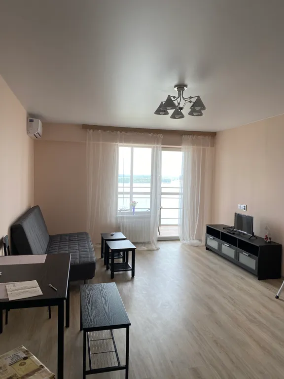 Новый высотный дом рядом с домом Павлова