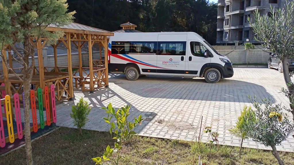 Апартаменты с бассейном