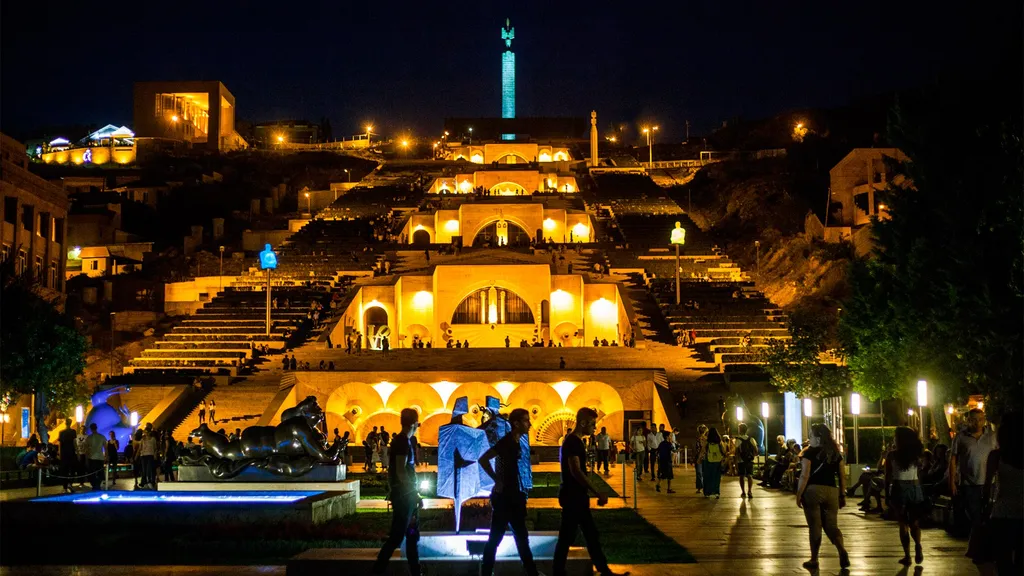 Luxury Apartment near Cascade Complex