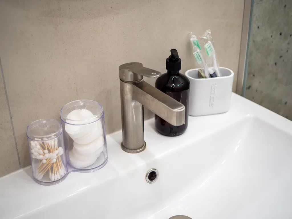 Уютная двухкомнатная квартира в районе Меги с видом на город