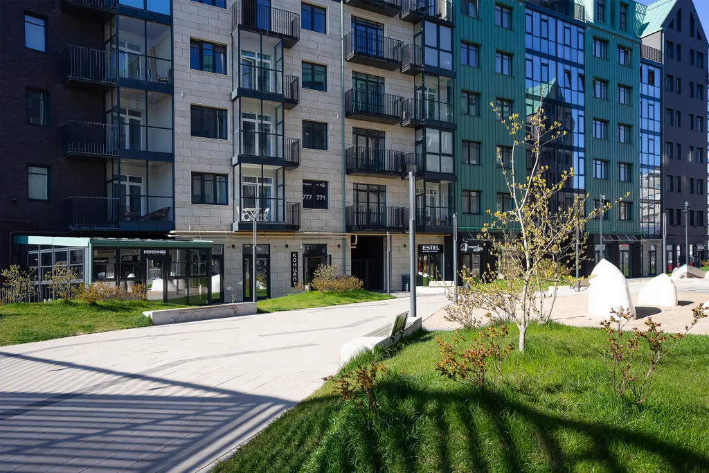 Дизайнерская евродвушка у канта на набережной