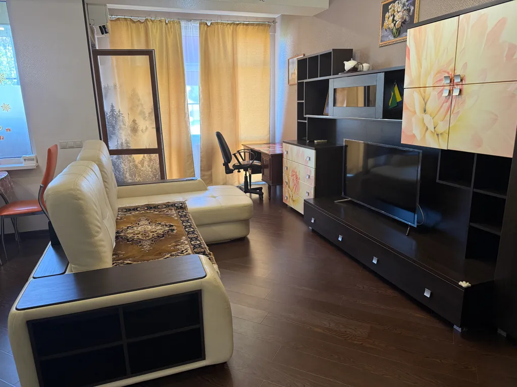 Квартира Яркая просторная квартира у моря в центре Адлера — Сириус