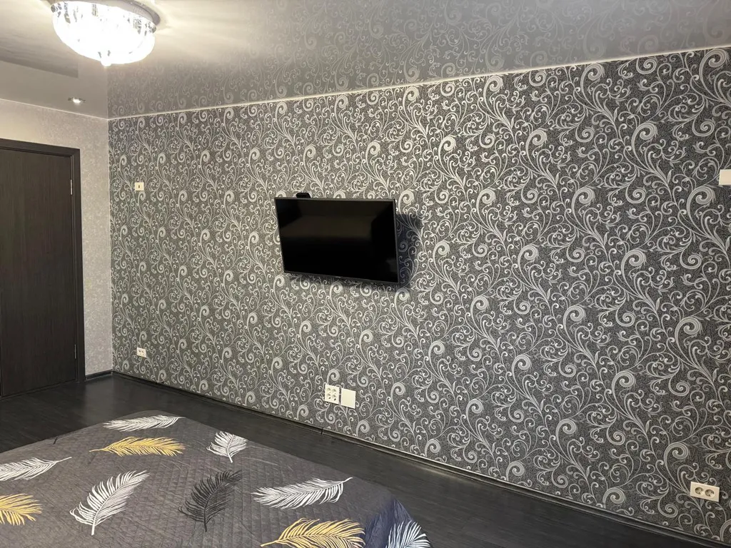 Квартира в центре города, напротив ЖД вокзала, рядом Цирк