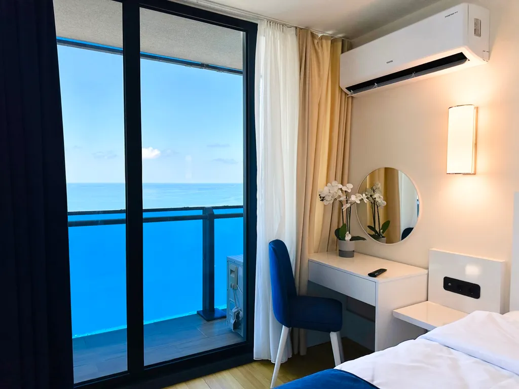 Premium Sea View Apartment, Orbi Block