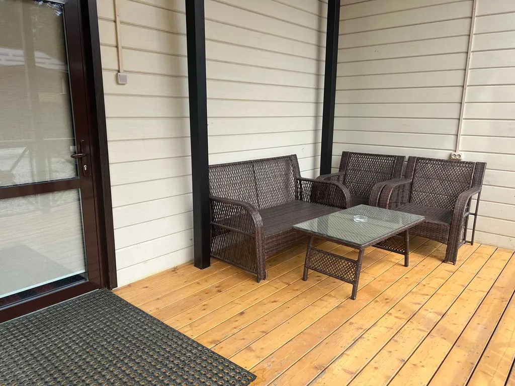 Четырёхместный номер с террасой