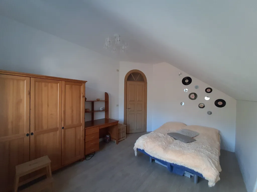 Гостеприимный уютный дом с видом на парк