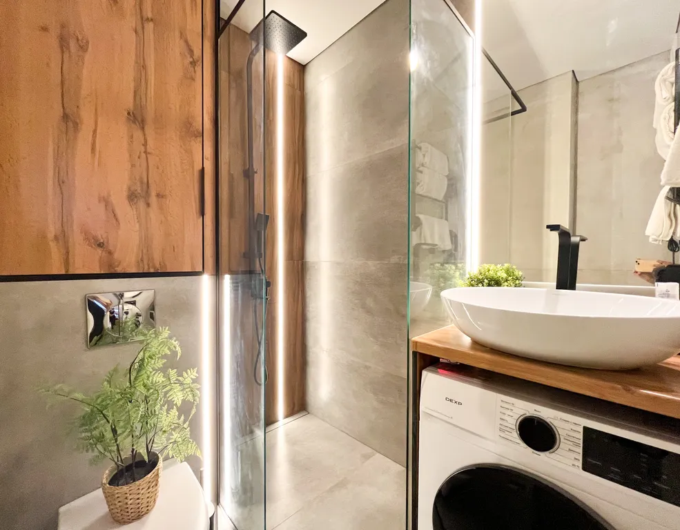 Студия на набережной