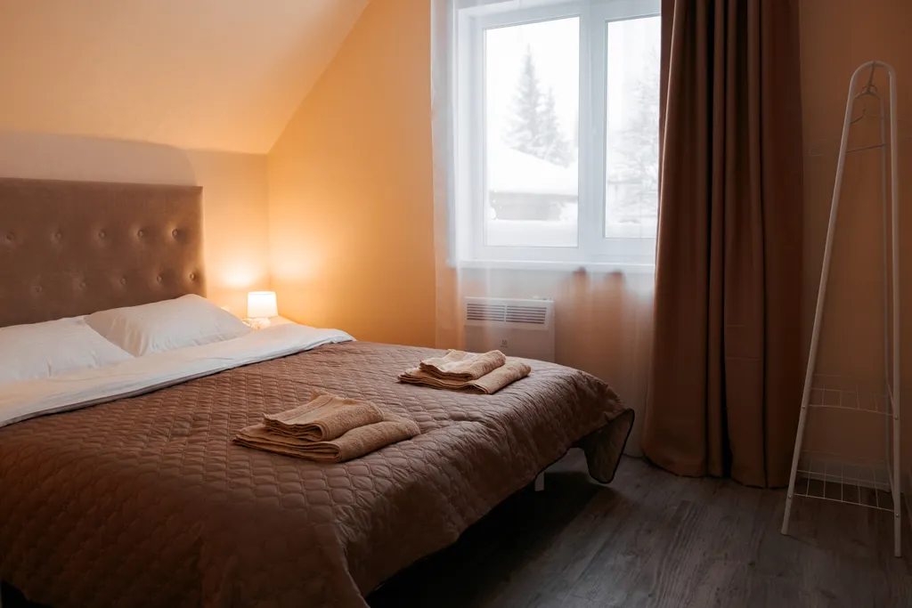 Уютный дом у склонов