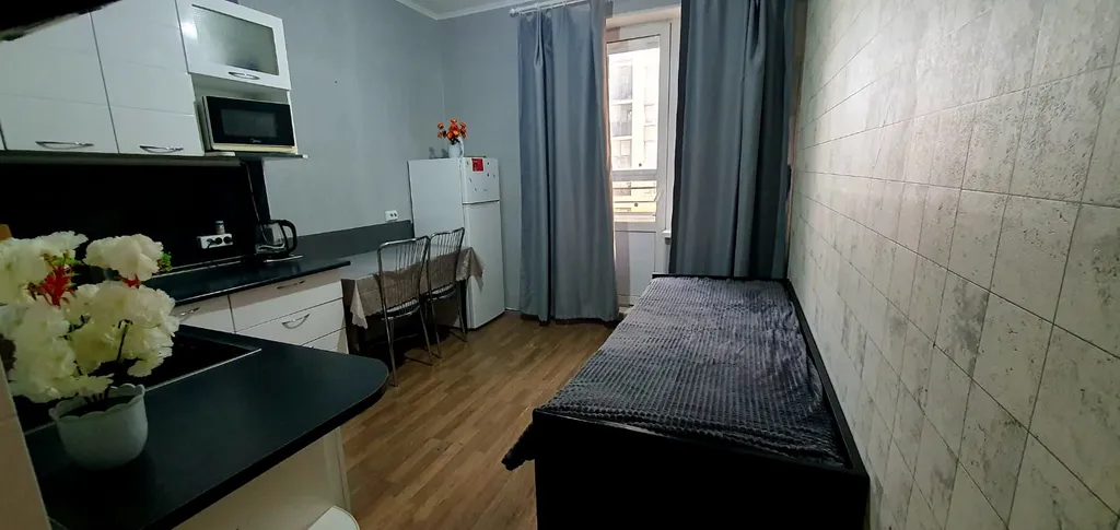 Просторная однушка в академическом