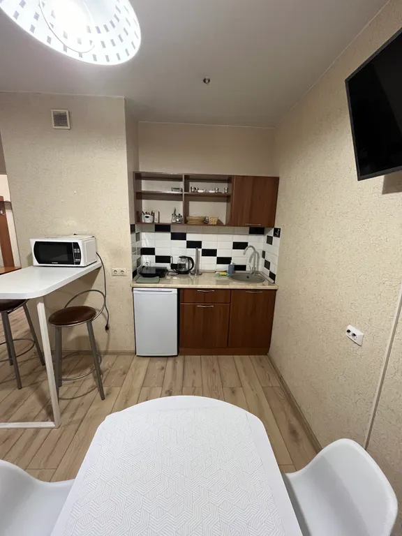 Квартира Квартира Светлая студия рядом с ТРЦ Планета и Рэд сэйл — Красноярск