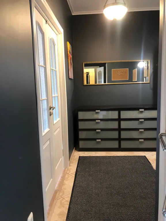 Уютная квартира с отдельной спальней и просторным балконом