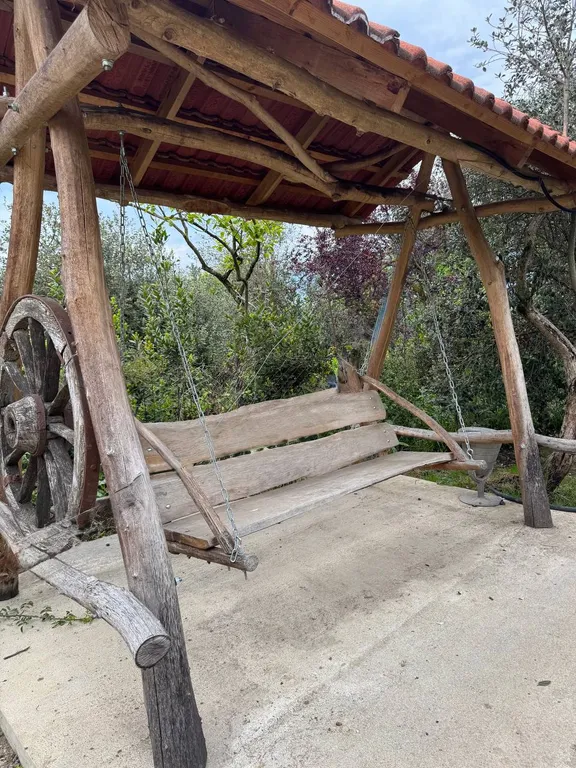 Каменный дом шале