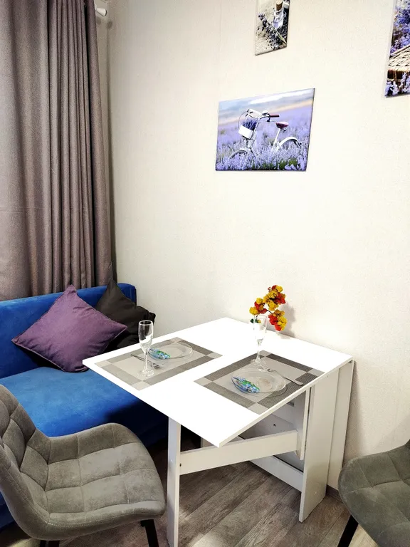 Уютная кв в 7 минутах от аэропорта и жд