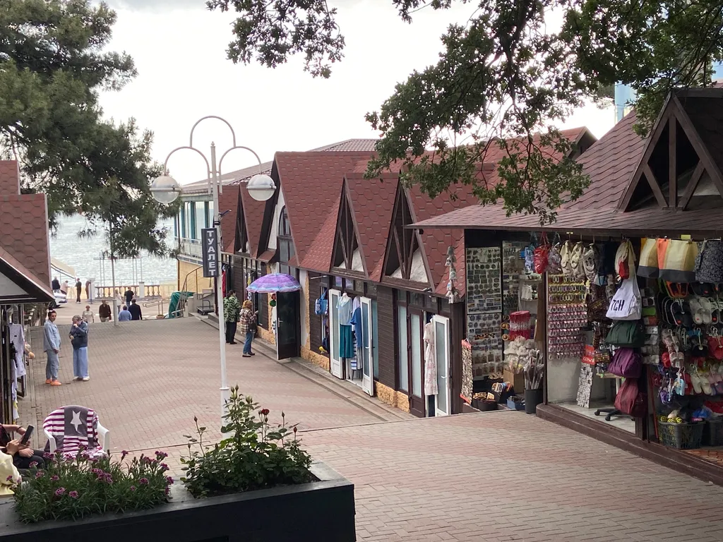 Квартира Апартаменты с дизайнерским ремонтом — Геленджик