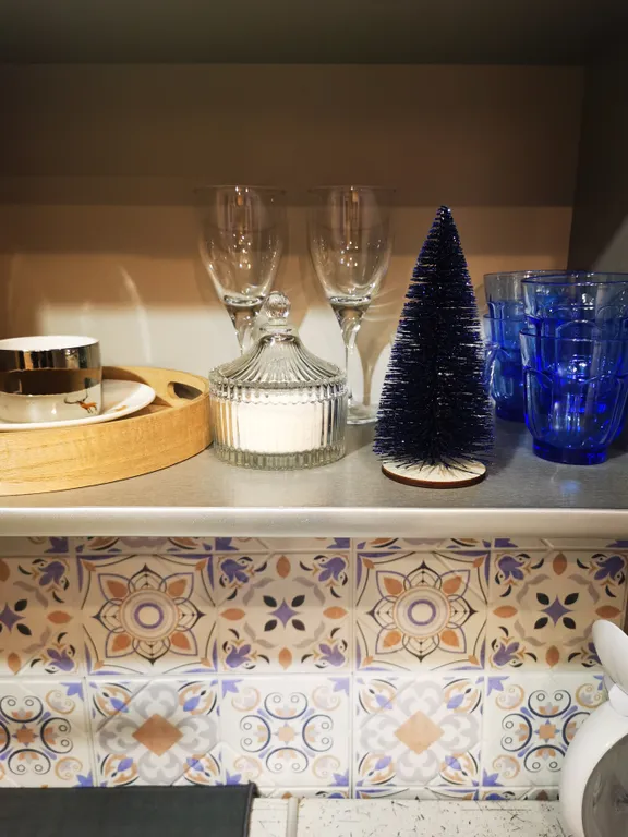 Уютная, тёплая, светлая квартира с видом на город и Волгу