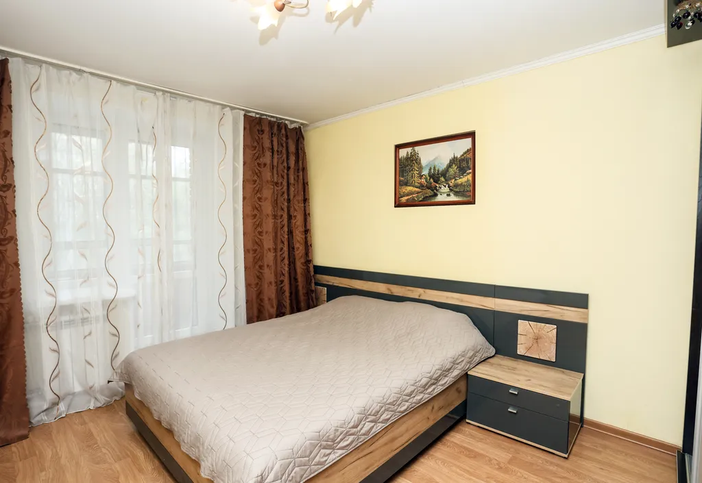 Отличная квартира в Советском районе — аренда посуточно в Томск