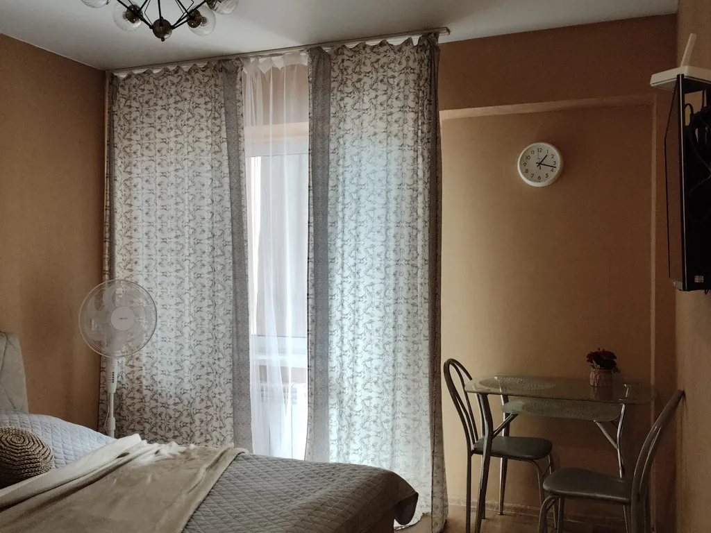 Уютная квартира-студия возле областной больницы