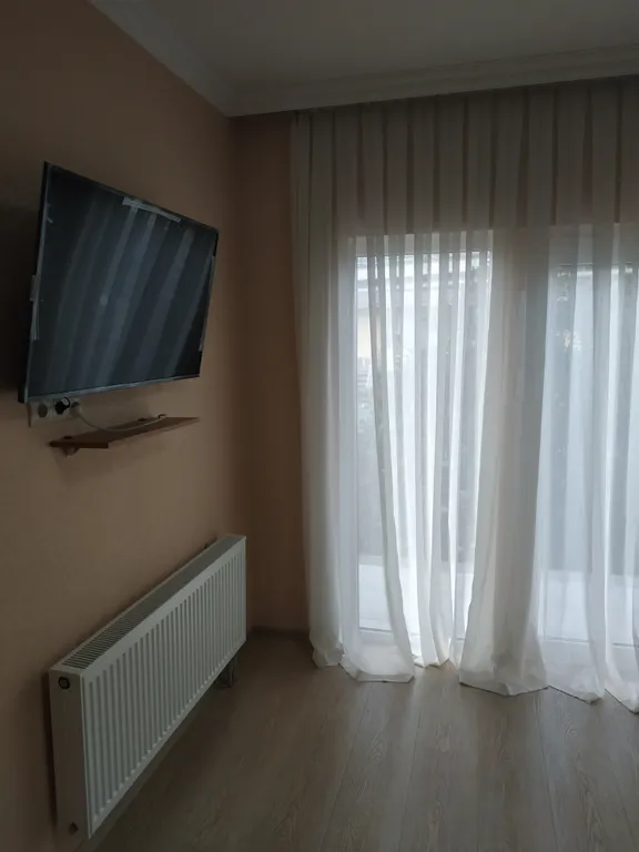 Судия в 600 метрах от моря в центре Адлера