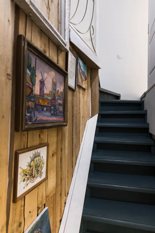 Трехуровневая квартира в историческом доме в центре города