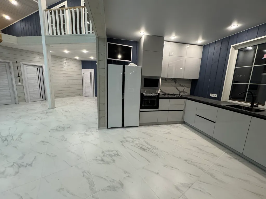 Новый коттедж с сауной и бассейном