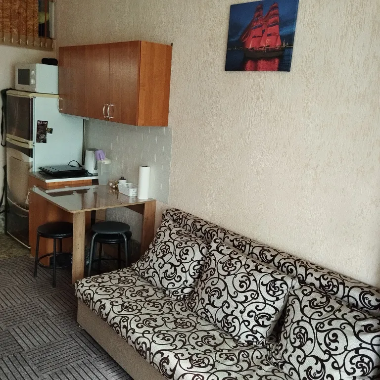 Квартира Семейные пятиместные апартаменты на берегу моря — Любимовка