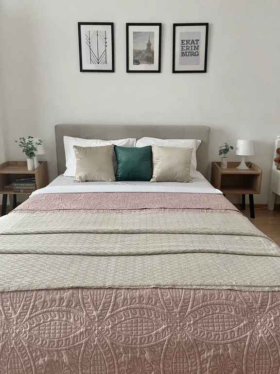 Квартира Квартира Видовая евродвушка у Metro  Chkalovskaya бесконтактное — Екатеринбург