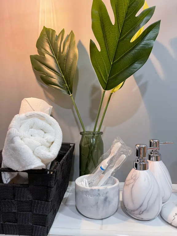 Дизайнерская сканди-студия от Vitamia art в новом ЖК комфорт-класса