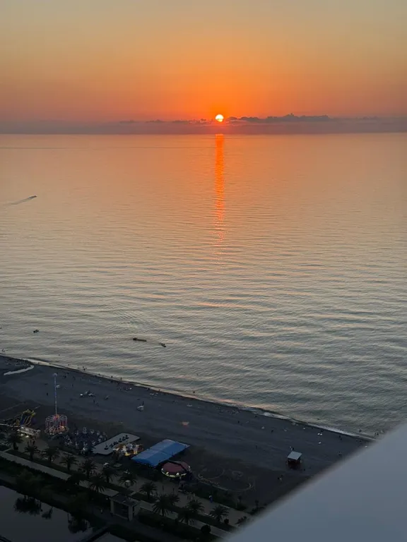 Квартира Апартаменты в Alliance Palace, 38 этаж, с прекрасным видом на закат — Батуми