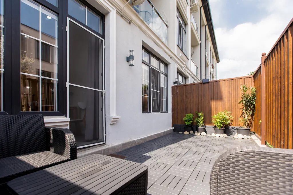 Квартира Квартира Уютный апартамент со своей придомовой территорией и бассейном — Сириус