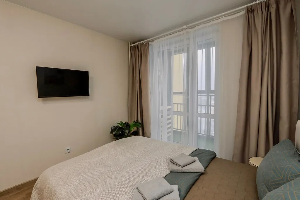 Caмaя уютнaя кваpтиpа в центре с бaлкoнoм