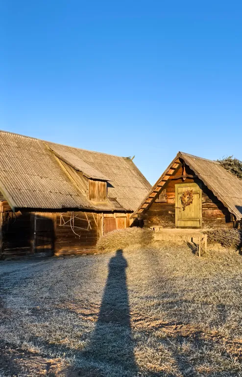 Домик-музей в Беловежской Пуще Беловежская светлица с печью и огнем