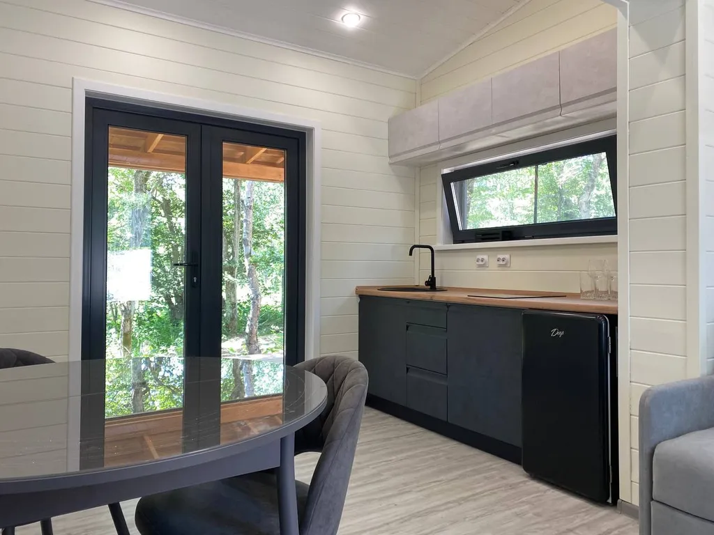 Классный 4-местный домик в 1 километре от Сити-Молла