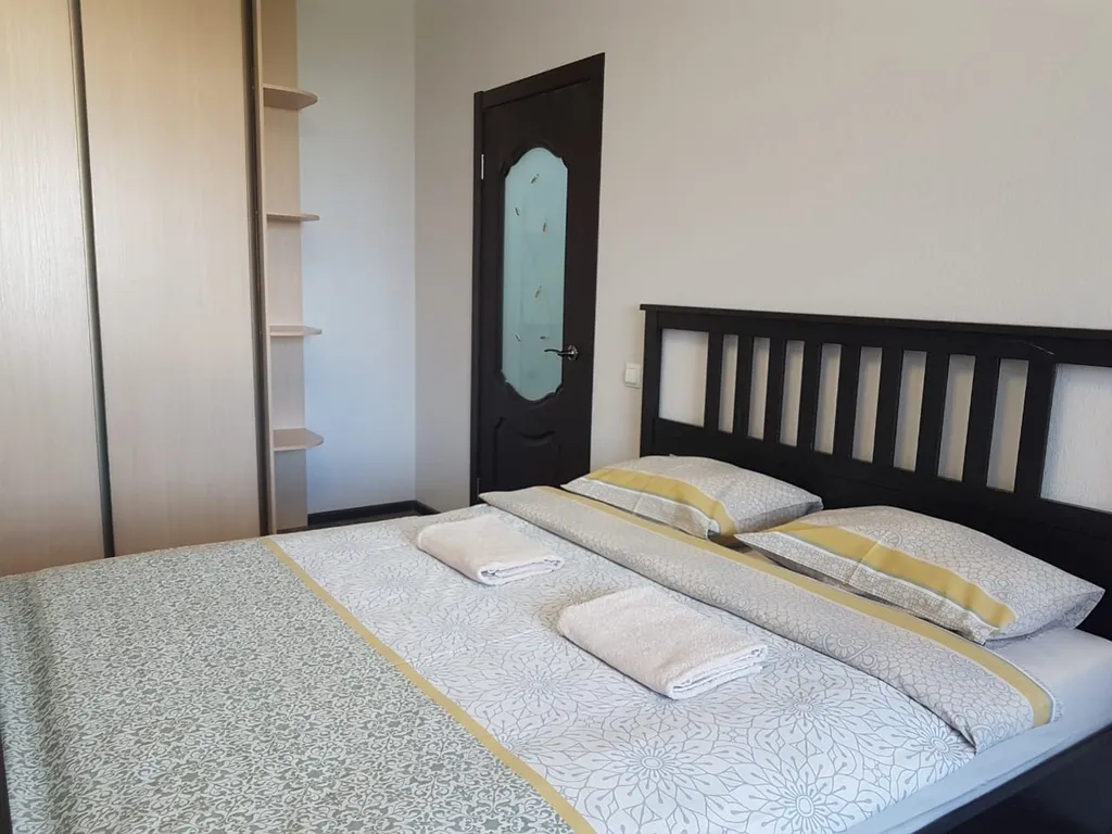 Однокомнатная квартира рядом с озером — аренда посуточно в Новый Уренгой