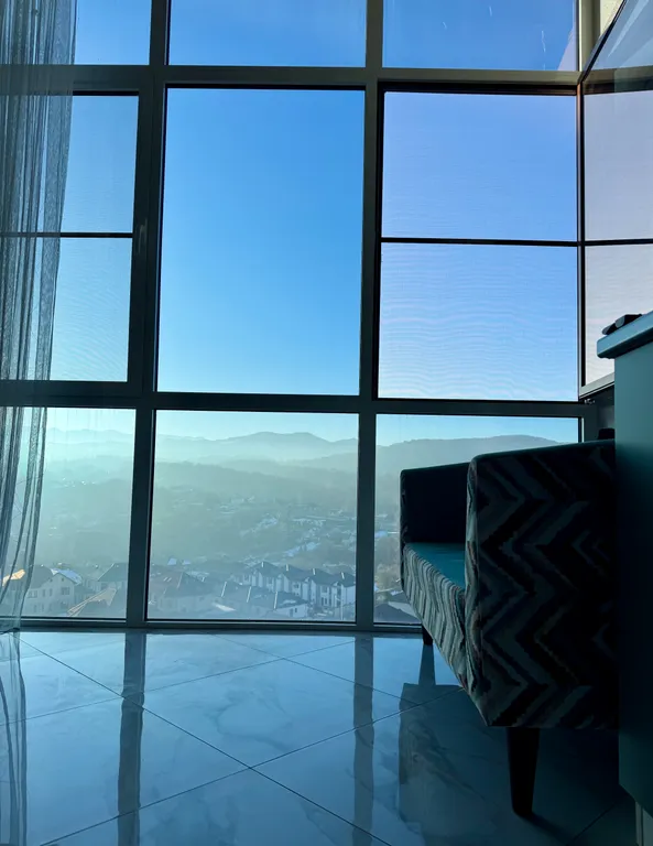 Квартира Космический вид из панорамных окон на горы — аренда посуточно в Нальчик