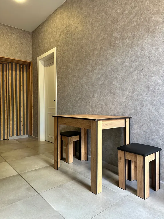 Уютный двухкомнатный дом с кухней