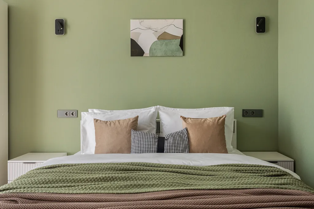 J&N Apartments Дизайнерская видовая студия с балконом