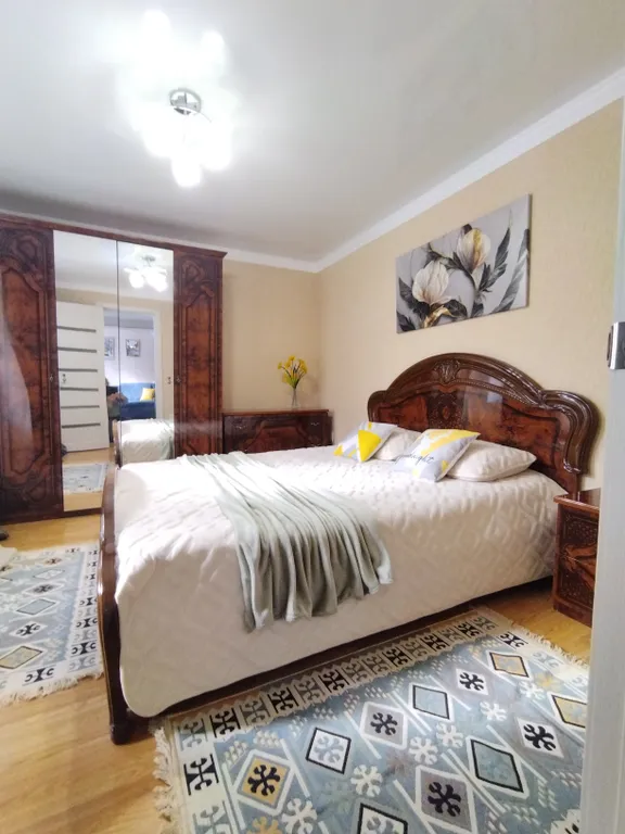 Уютный дом в центре города