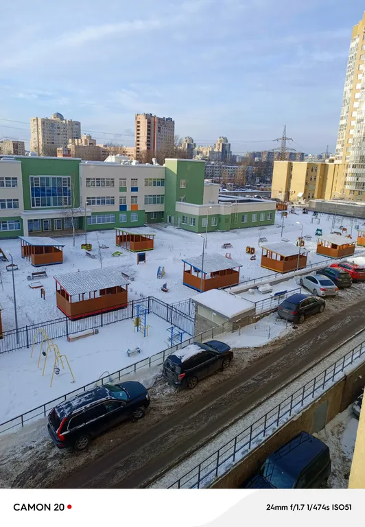 Квартира Квартира Уютная студия с камином недалеко от метро и центра города — Санкт-Петербург