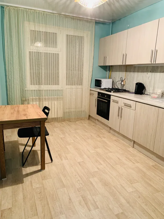 1 комнатная возле Парка Центральный район