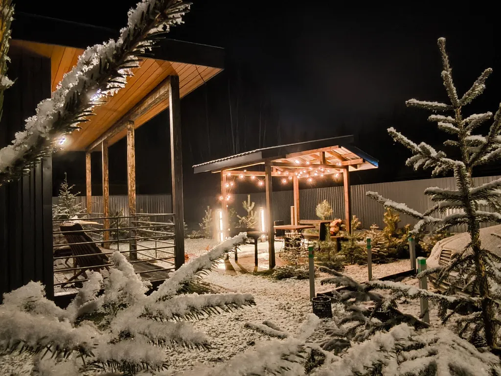 Коттедж Коттедж у Красного озера — Светлое