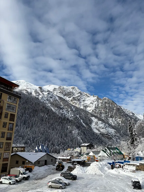 Студия в центре Домбая с видом на горы(у подъемников)